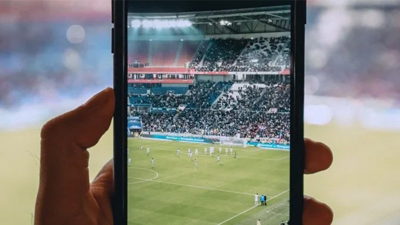 Kèo rung là gì, còn được gọi là In-Play Betting hoặc Live Betting